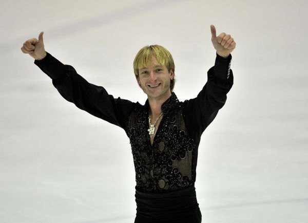 Plushenko Wins 1st Comeback Event in Sochi Olympic Season - Sputnik International