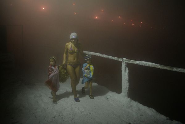 Ice Swimming Season Gets Underway in Russian City of Norilsk Ice Swimming Season Gets Underway in Russian City of Norilsk - Sputnik International