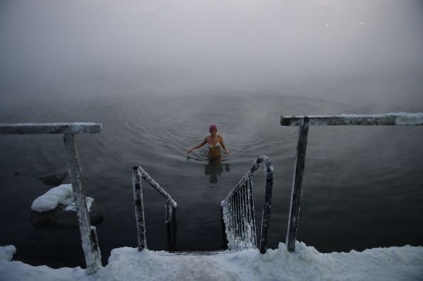 Ice Swimming Season Gets Underway in Russian City of Norilsk Ice Swimming Season Gets Underway in Russian City of Norilsk - Sputnik International