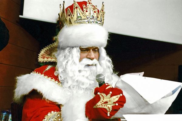 Ded Moroz (“Father Frost”) - Sputnik International
