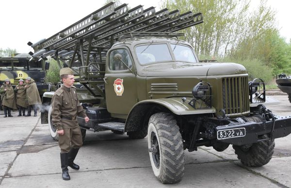 Russia’s Famous Missile and Artillery Systems - Sputnik International