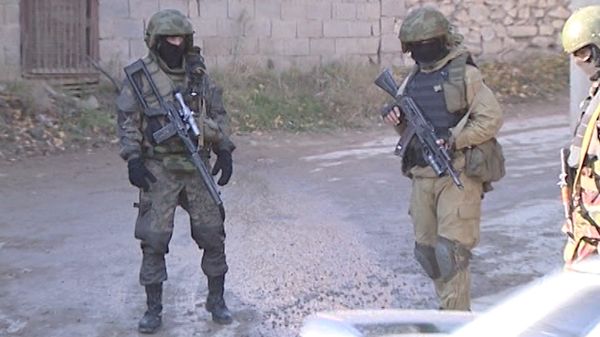 Russian law enforcement forces in Makhachkala - Sputnik International