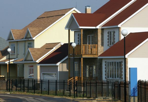 Increasing anti-Semitism in Europe and Australia is leading the Jewish diaspora to purchase real estate in Israel, Haaretz reported. - Sputnik International