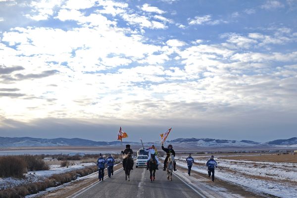 Olympic Flame Reaches Buryat Republic Olympic Flame Reaches Buryat Republic - Sputnik International
