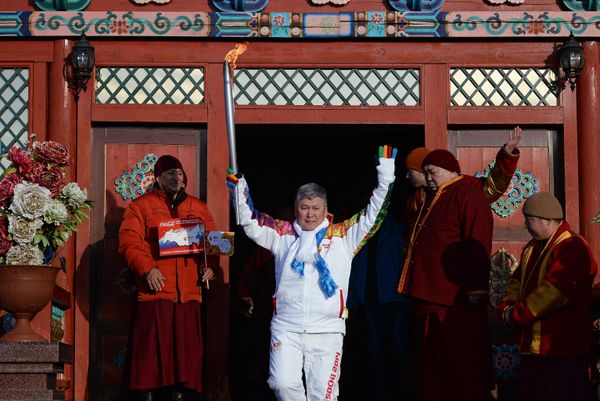 Olympic Flame Reaches Buryat Republic Olympic Flame Reaches Buryat Republic - Sputnik International