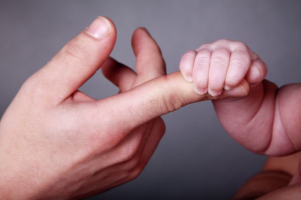 A Russian woman has been separated from her 11-month-old daughter by her Finnish husband - Sputnik International