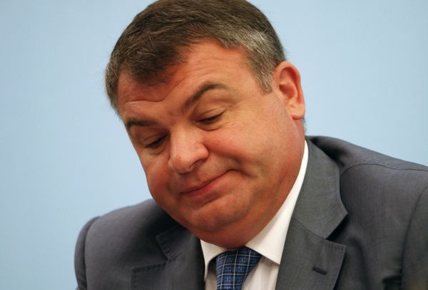 Anatoly Serdyukov - Sputnik International