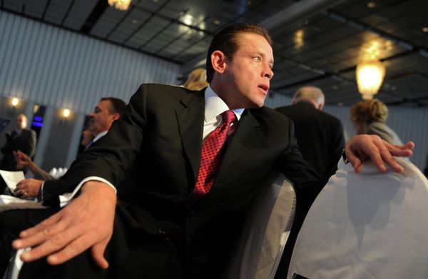 Pavel Bure - Sputnik International