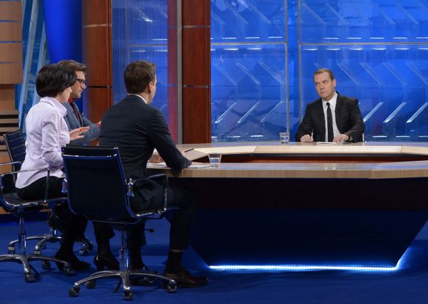 Dmitry Medvedev during the interview - Sputnik International