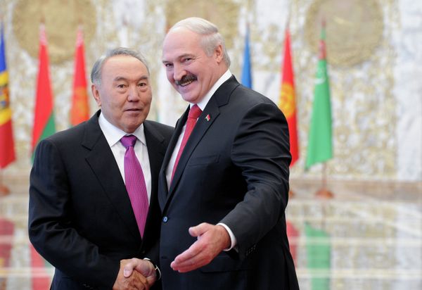 Nursultan Nazarbayev and  Alexander Lukashenko have long ruled their respective countries with iron fists and tolerate no opposition to their regimes - Sputnik International