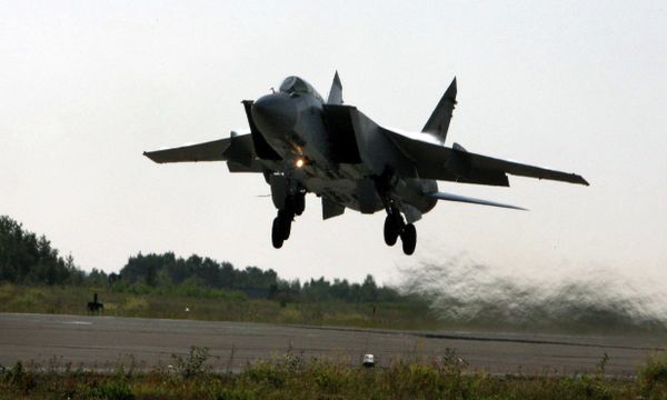 MiG-31 fighter jet of Russia's Pacific fleet, July 16, 2013 - Sputnik International