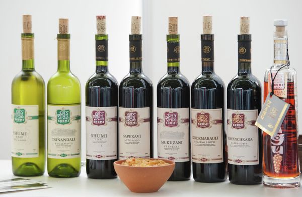 Georgian wine at WinExpo Georgia 2013 in Tbilisi - Sputnik International