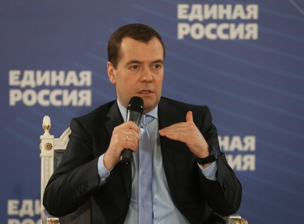 Dmitry Medvedev - Sputnik International
