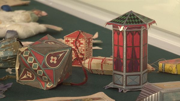 Vintage Christmas Tree Decorations on Show in Moscow - Sputnik International