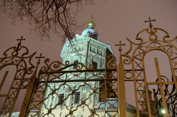 Russian Orthodox Believers Celebrate Christmas Russian Orthodox Believers Celebrate Christmas - Sputnik International