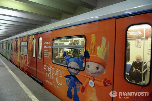 Moscow Metro Launches Train with Sochi 2014 Olympic Games Symbols - Sputnik International