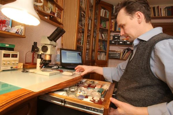 Miniature Cosmic Art to Fly in Space Miniature Cosmic Art to Fly in Space - Sputnik International