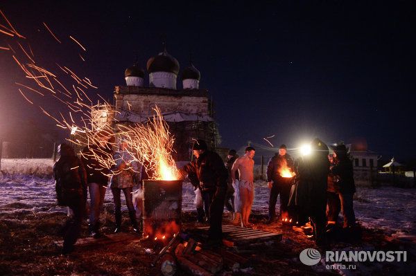Epiphany Bathing in 2014 - Sputnik International