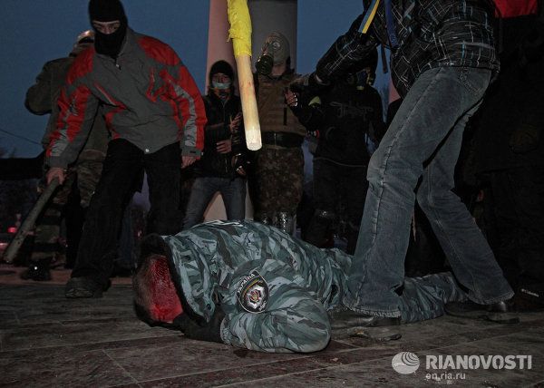 New Riots Flare Up in Kiev - Sputnik International
