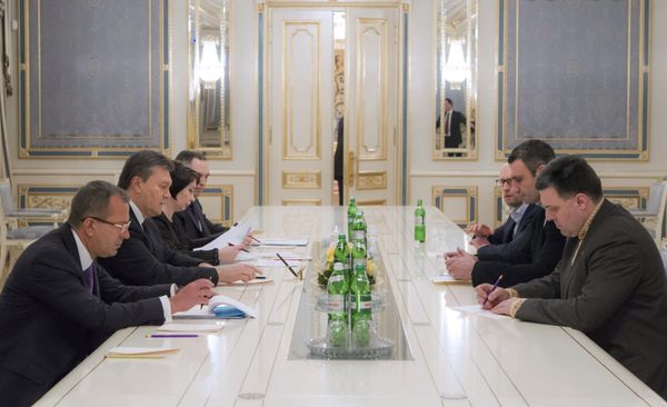 Ukraine Opposition Rejects Government Terms, Talks to Continue - Sputnik International