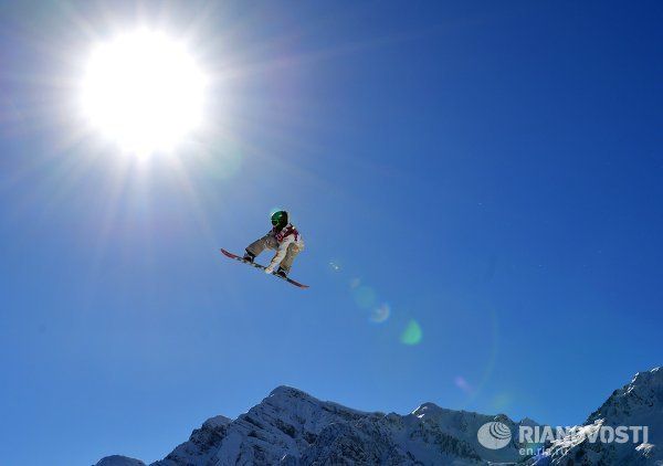 48 Hours Till the Start: Beauty in Motion on Sochi’s Slopes - Sputnik International