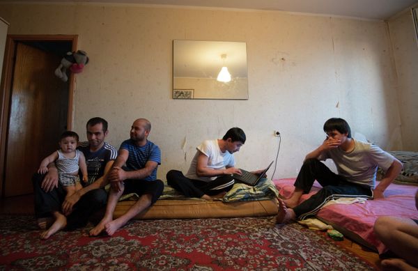 Migrant family from Tajikistan - Sputnik International