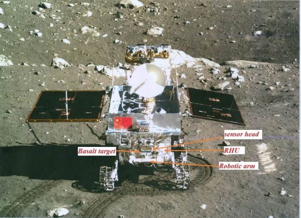 Chinese Lunar Rover, Thought Lost, Comes Back to Life - Sputnik International
