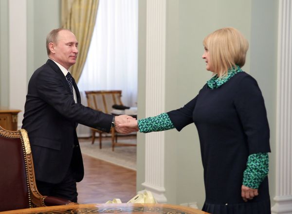Vladimir Putin and Ella Pamfilova - Sputnik International