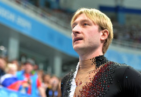 Figure skater Evgeny Plushenko said that he hopes to compete in the 2018 Olympics - Sputnik International