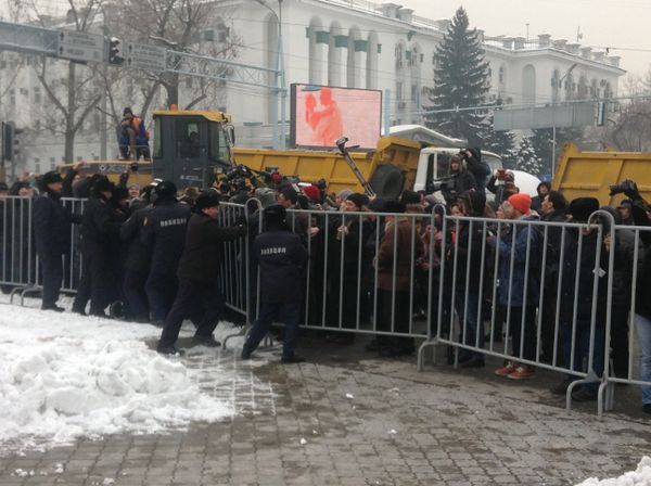 Protest against Kazakh national currency (tenge) devaluation - Sputnik International