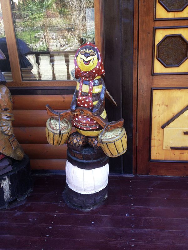 Unorthodox works of decorative art at the honey tasting facility - Sputnik International