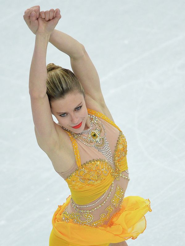US figure skater Ashley Wagner wore a bright yellow dress to get into the character of Delilah - Sputnik International