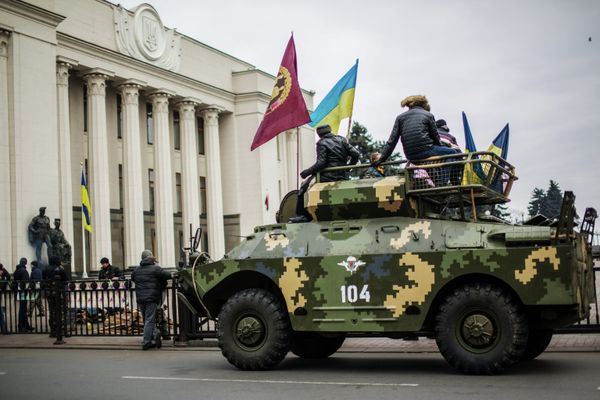 Russia to Wait Until After Ukraine Elections for Loan Talks - Sputnik International