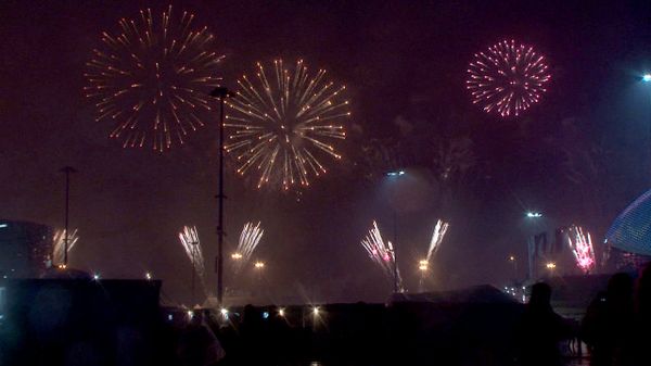 Paralympic Flame Extinguished Amid Fireworks at Closing Ceremony - Sputnik International