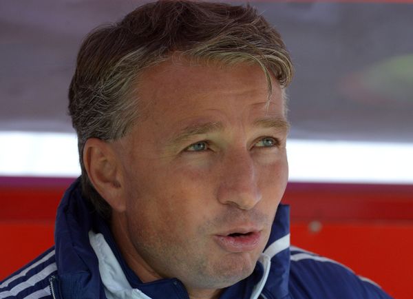 Dan Petrescu - Sputnik International