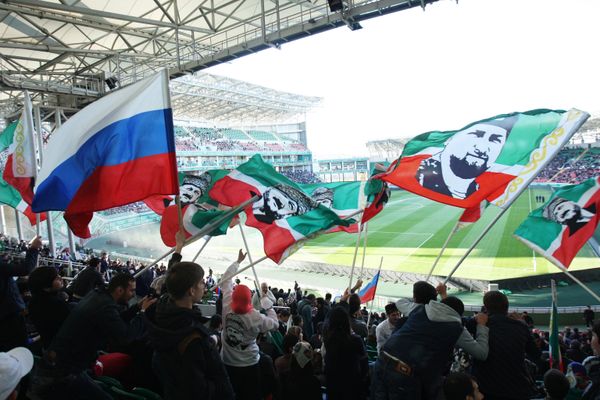 Russian Football Club Terek Grozny Sign Cancer-Stricken Teenager - Sputnik International