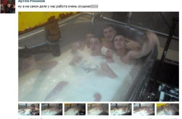 Cheese Factory Faces Criminal Charges for Employees Bathing in Milk - Sputnik International