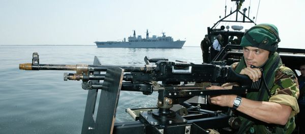 British landing platform dock ship Albion - Sputnik International