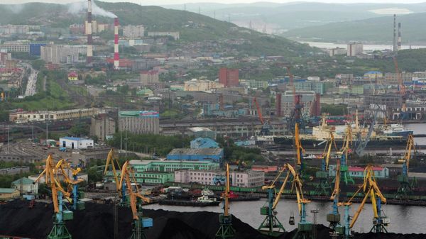 The coal terminal of the Murmansk commercial port. - Sputnik International