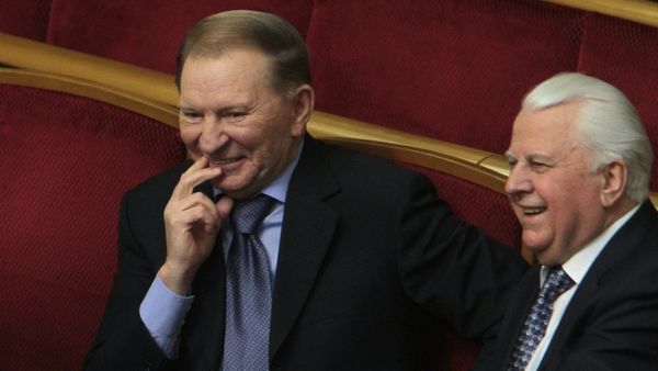 Former presidents of Ukraine Leonid Kuchma and Leonid Kravchuk - Sputnik International