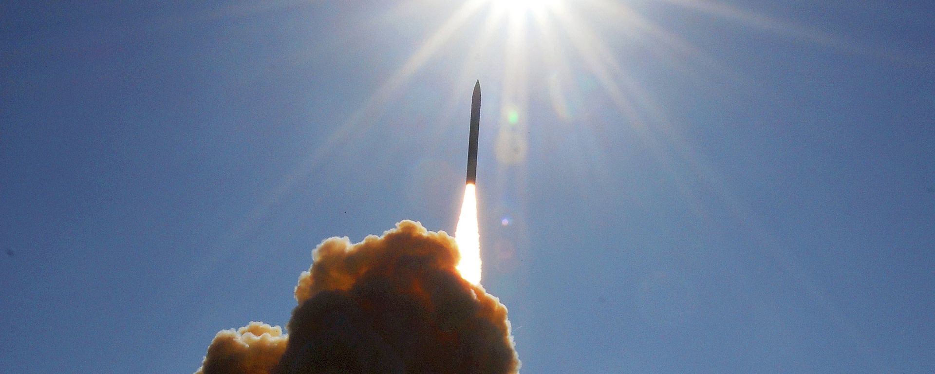 A ground-based interceptor lifts off from Vandenberg Air Force Base, Calif., Dec. 5, 2008 A ground-based interceptor lifts off from Vandenberg Air Force Base, Calif., Dec. 5, 2008 - Sputnik International, 1920, 29.10.2022