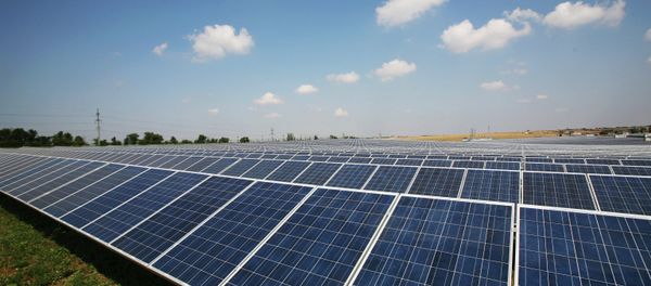 Solar power station in Crimea - Sputnik International
