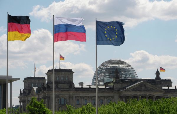 EU Ambassadors Expand Russian 'Black List', Discuss Sectoral Sanctions - Sputnik International
