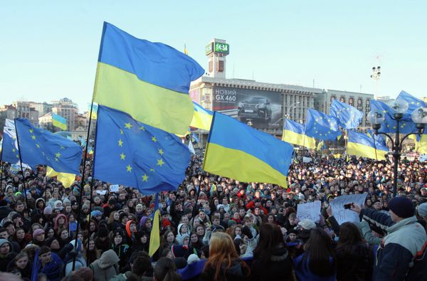November 2013. Students of Kiev universities rally in support of Ukraine's further integration with the EU (Archive) - Sputnik International