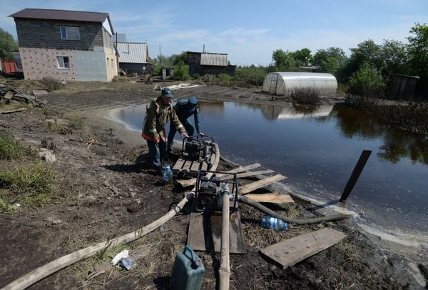 Flood relief in Altai Territory - Sputnik International