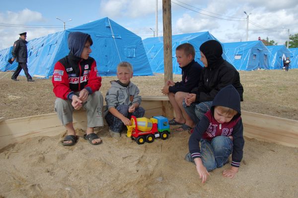 Refugee camp in Sevastopol with residents of southeastern Ukraine - Sputnik International