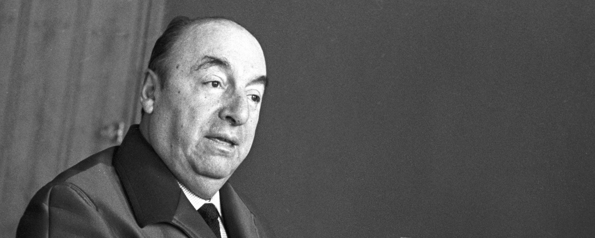 Chilean poet and publicist Pablo Neruda. Photograph of 1972. Chilean poet and publicist Pablo Neruda. Photograph of 1972. - Sputnik International, 1920, 16.02.2023