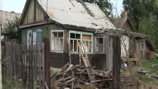 Artillery shell from Ukraine hits home in Russia - Sputnik International