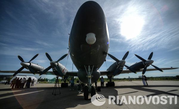 Transfer of anti-submarine aircraft Il-38N to Russian Navy - Sputnik International