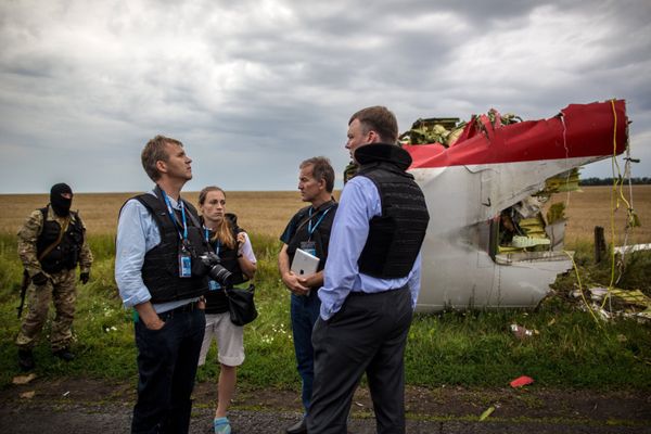 Search operation at Malaysian Boeing 777 crash site - Sputnik International